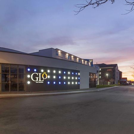 Glo Best Western Mississauga Corporate Centre Exterior photo
